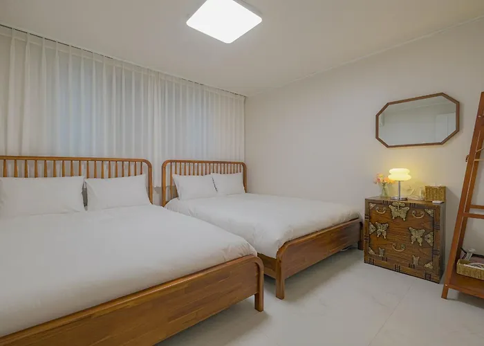 Zea House *