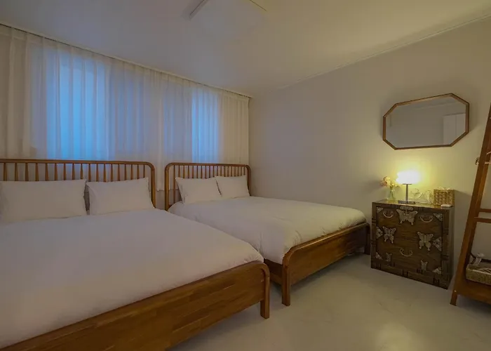 Zea House